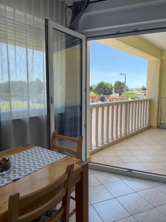 Apartments Vip Split Luaran gambar