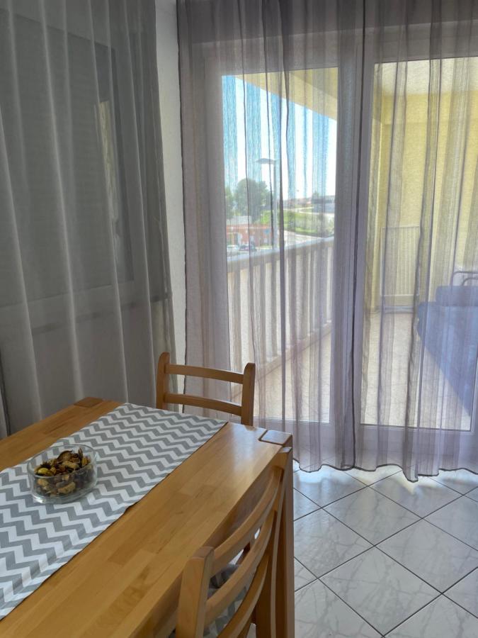 Apartments Vip Split Luaran gambar